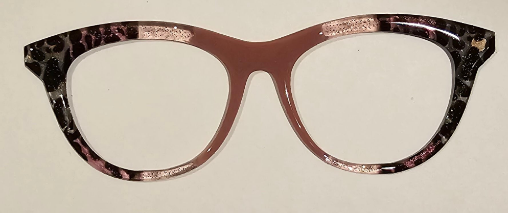 Mauve Centered Animal