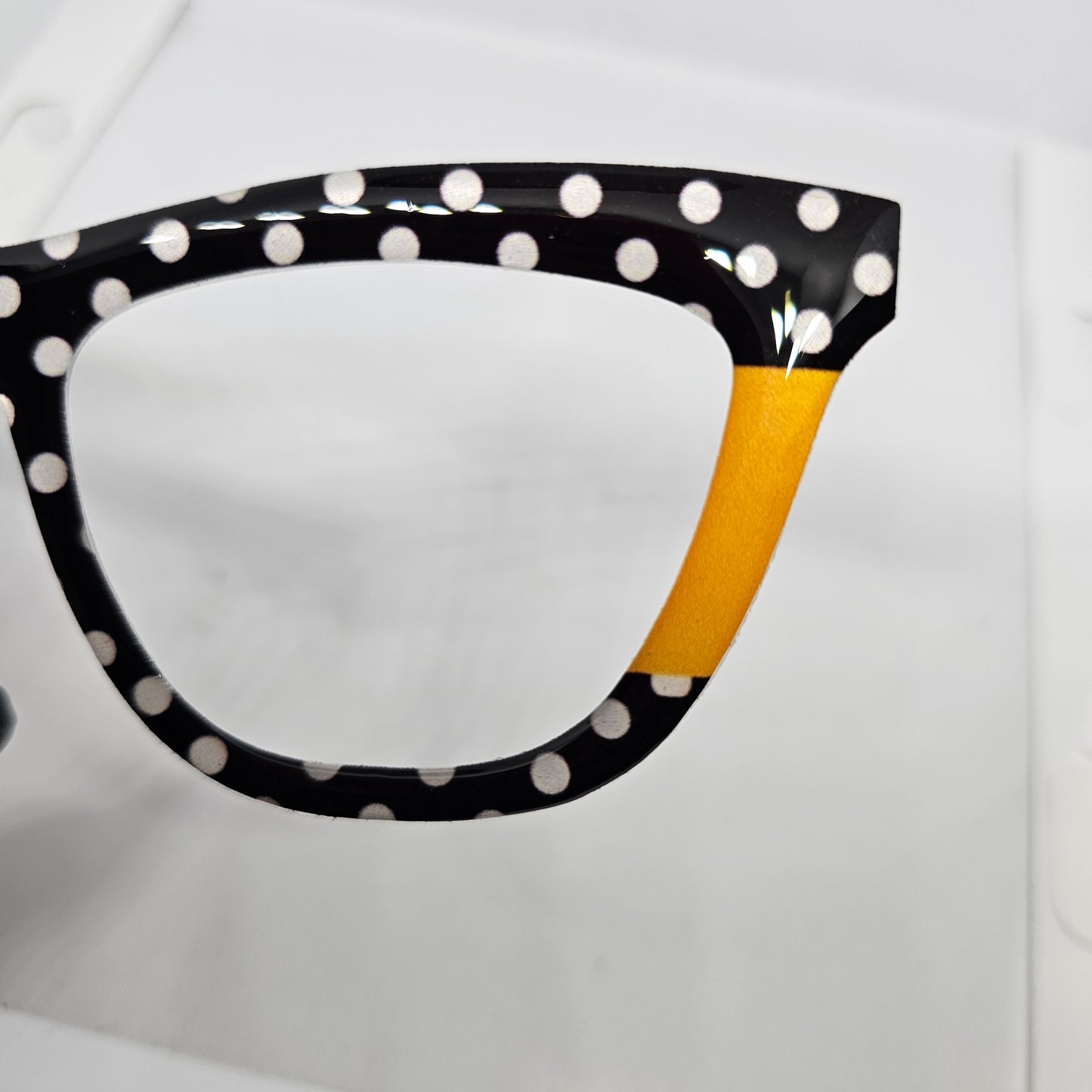 Yellow Dotsy