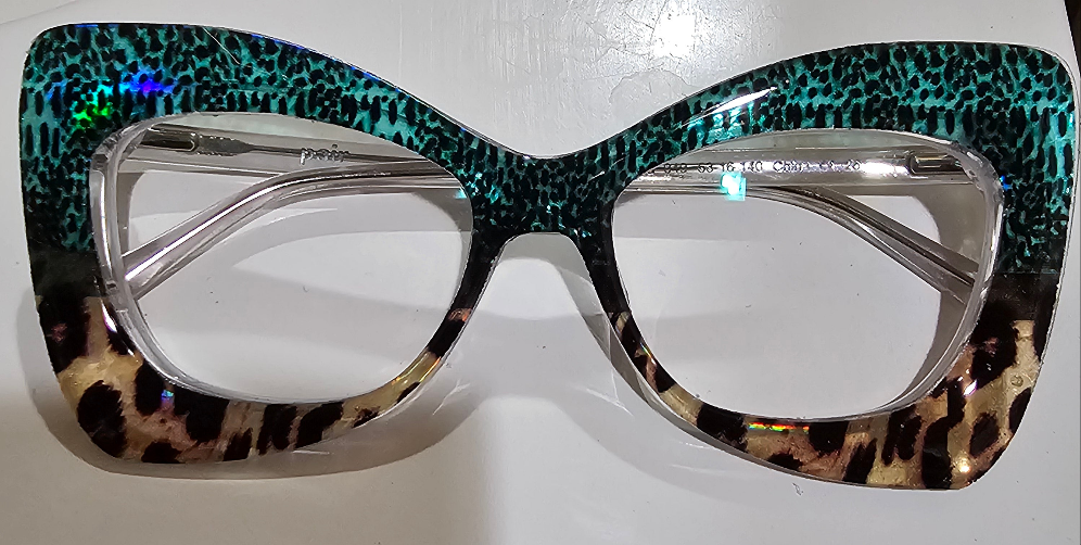 Green Speckled Animal Split