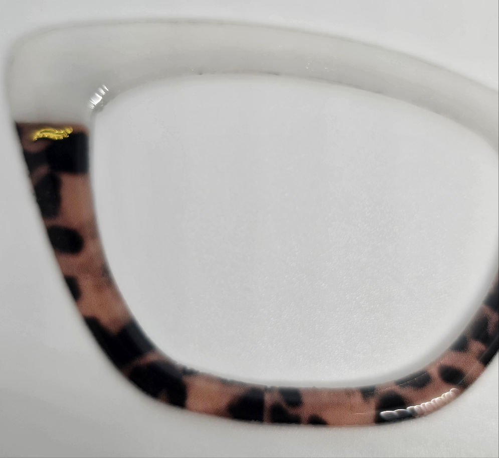 Ivory Handled Tort