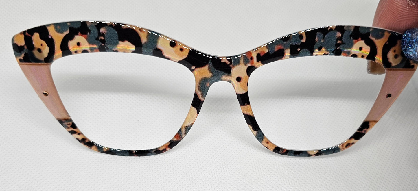 Commando Cat (Holographic)