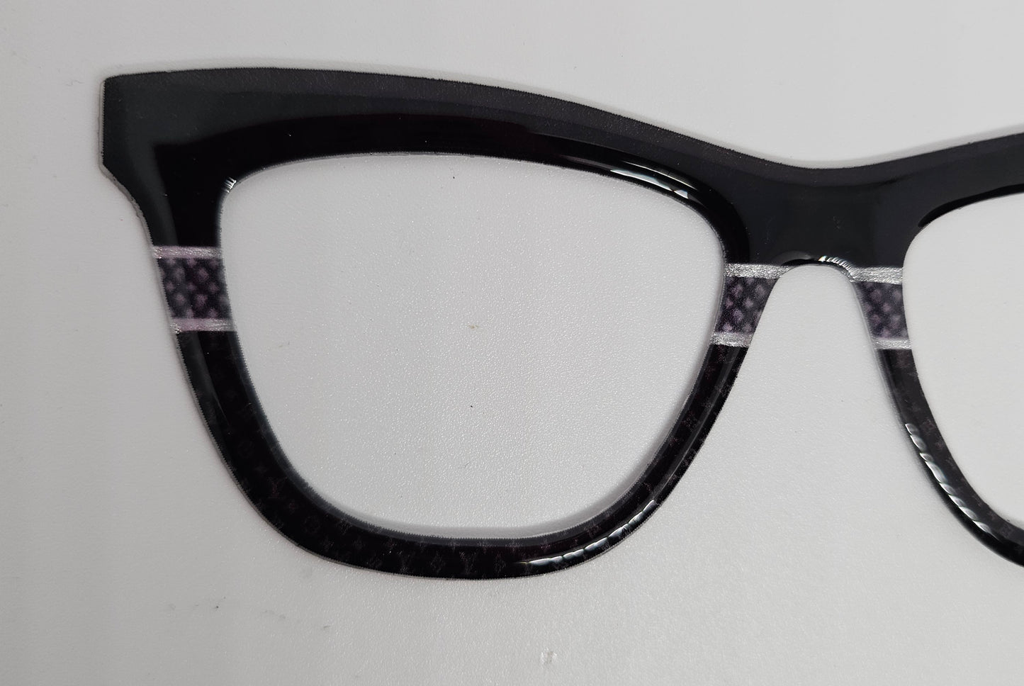 Black LV Demaus