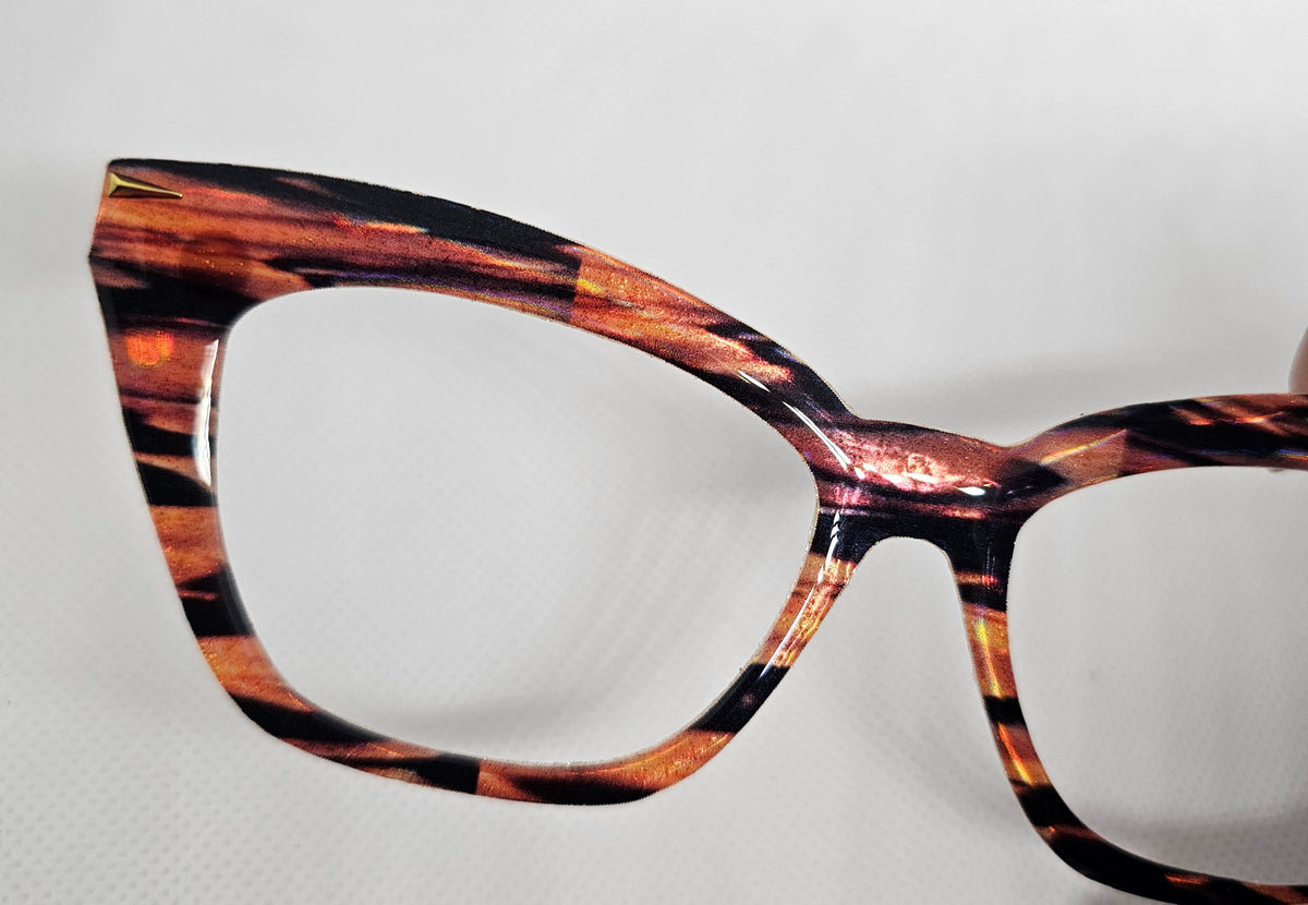 Hallows Eve (Semi-Translucent Iridescent)