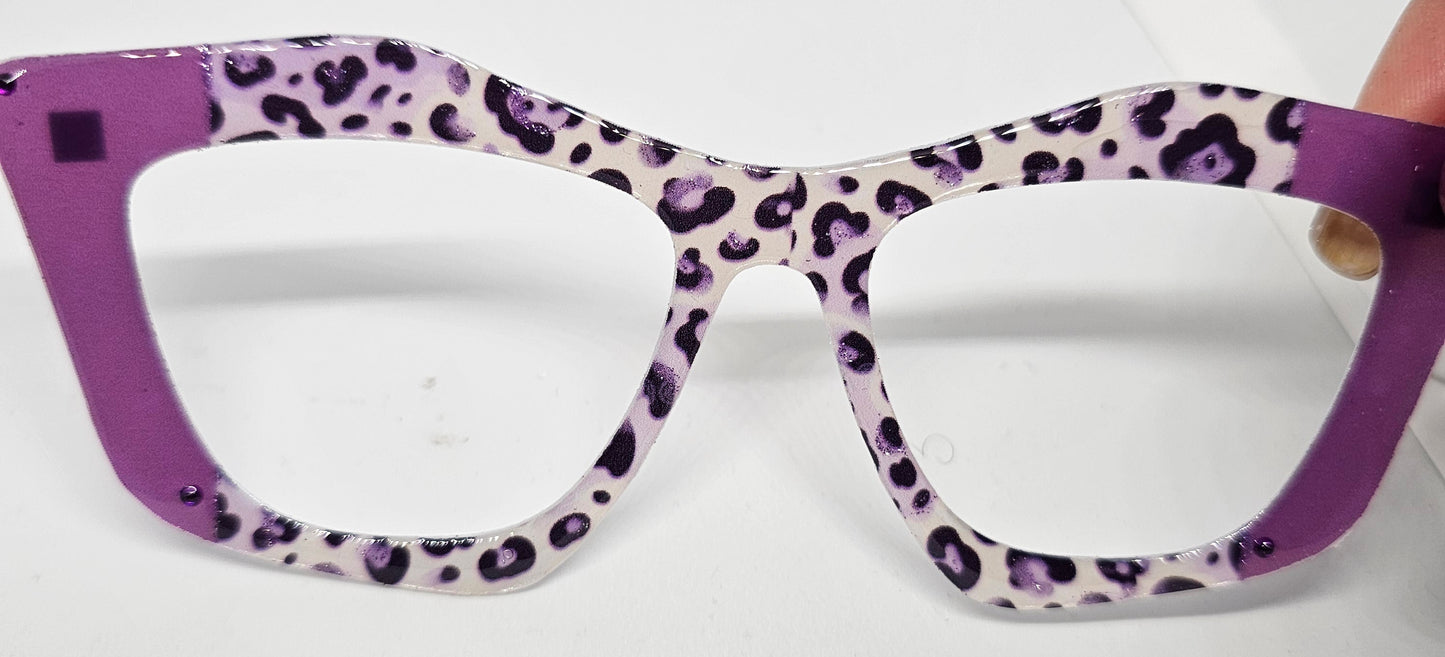 Lilac Lynx (Semi-Translucent)