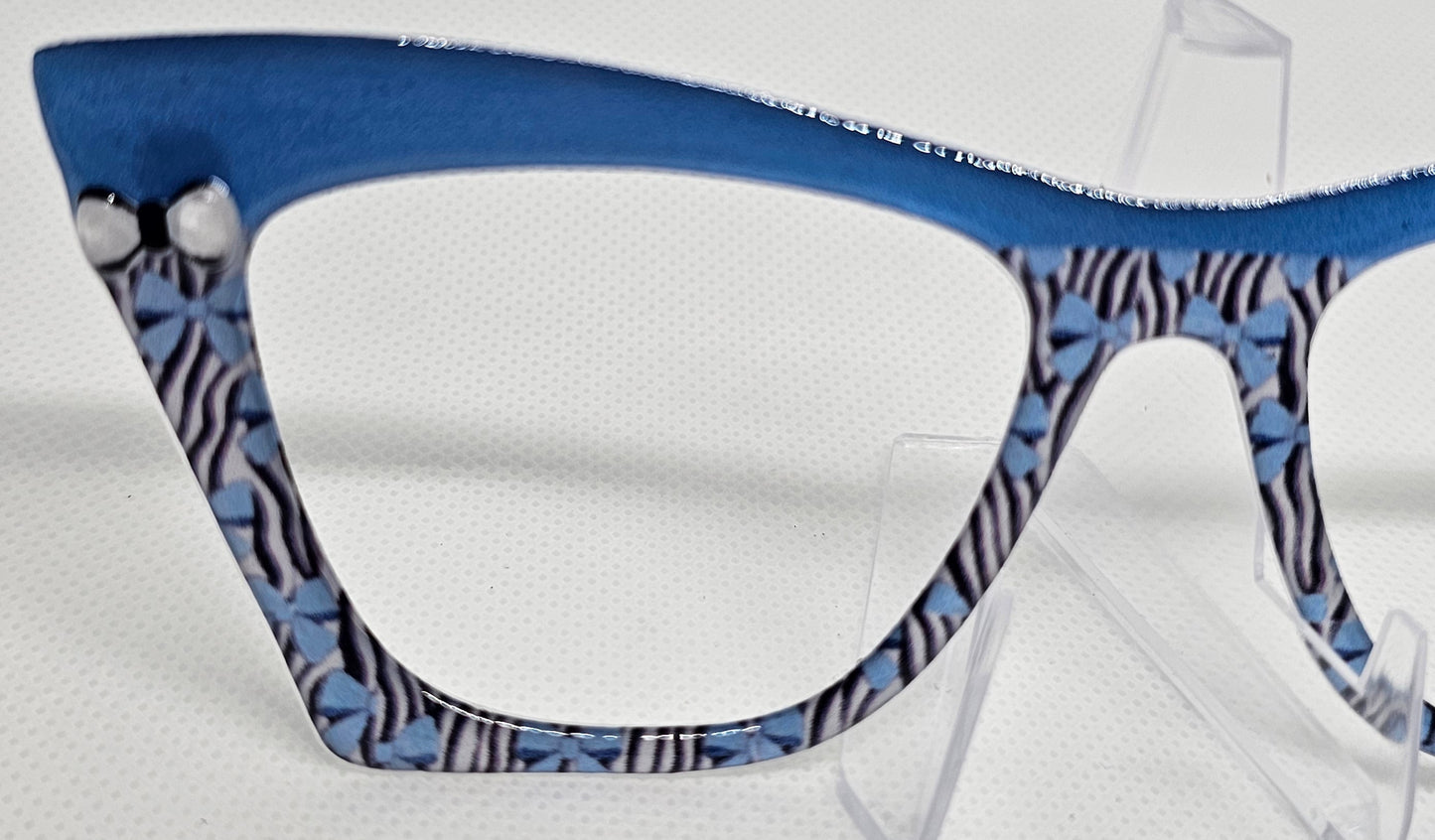 Bow-Tiful Blue