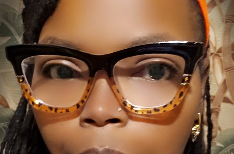 "Toni" Translucent